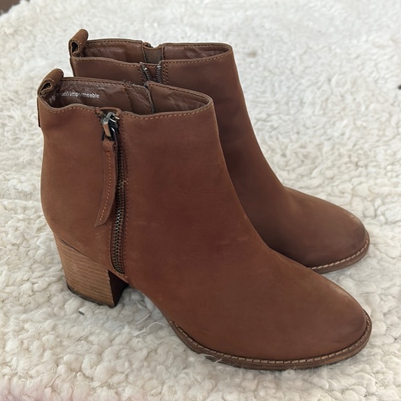 COPY - Blindó waterproof tan boots - Picture 1 of 3